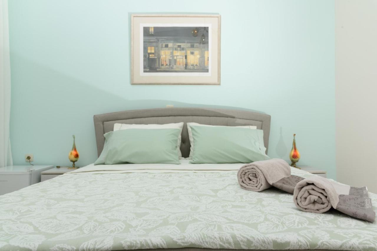 Theasis Athens Bed & Breakfast エクステリア 写真
