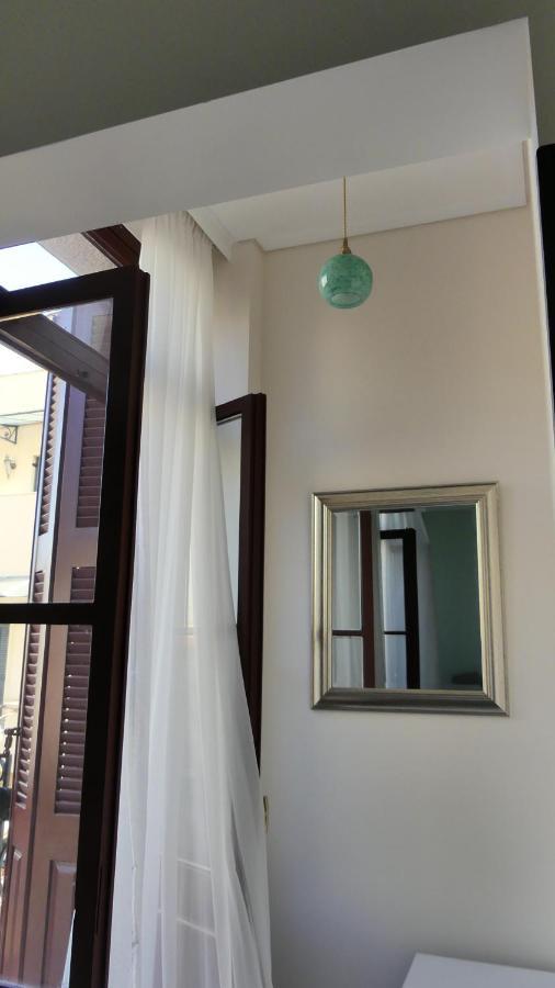 Theasis Athens Bed & Breakfast エクステリア 写真
