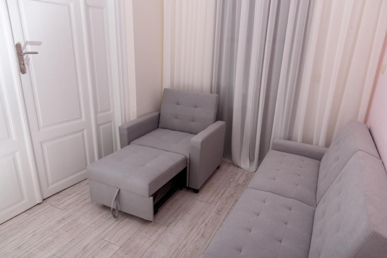 Theasis Athens Bed & Breakfast エクステリア 写真
