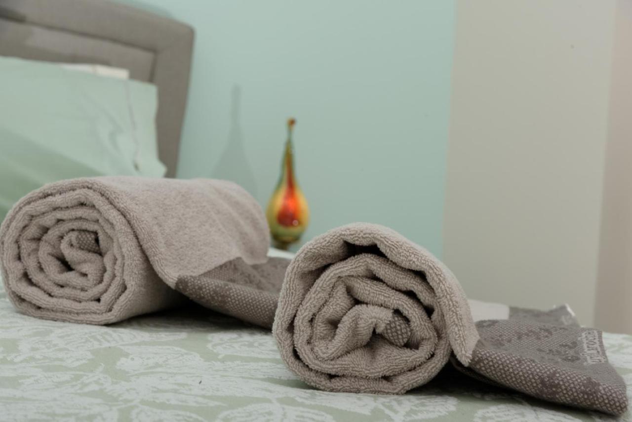 Theasis Athens Bed & Breakfast エクステリア 写真