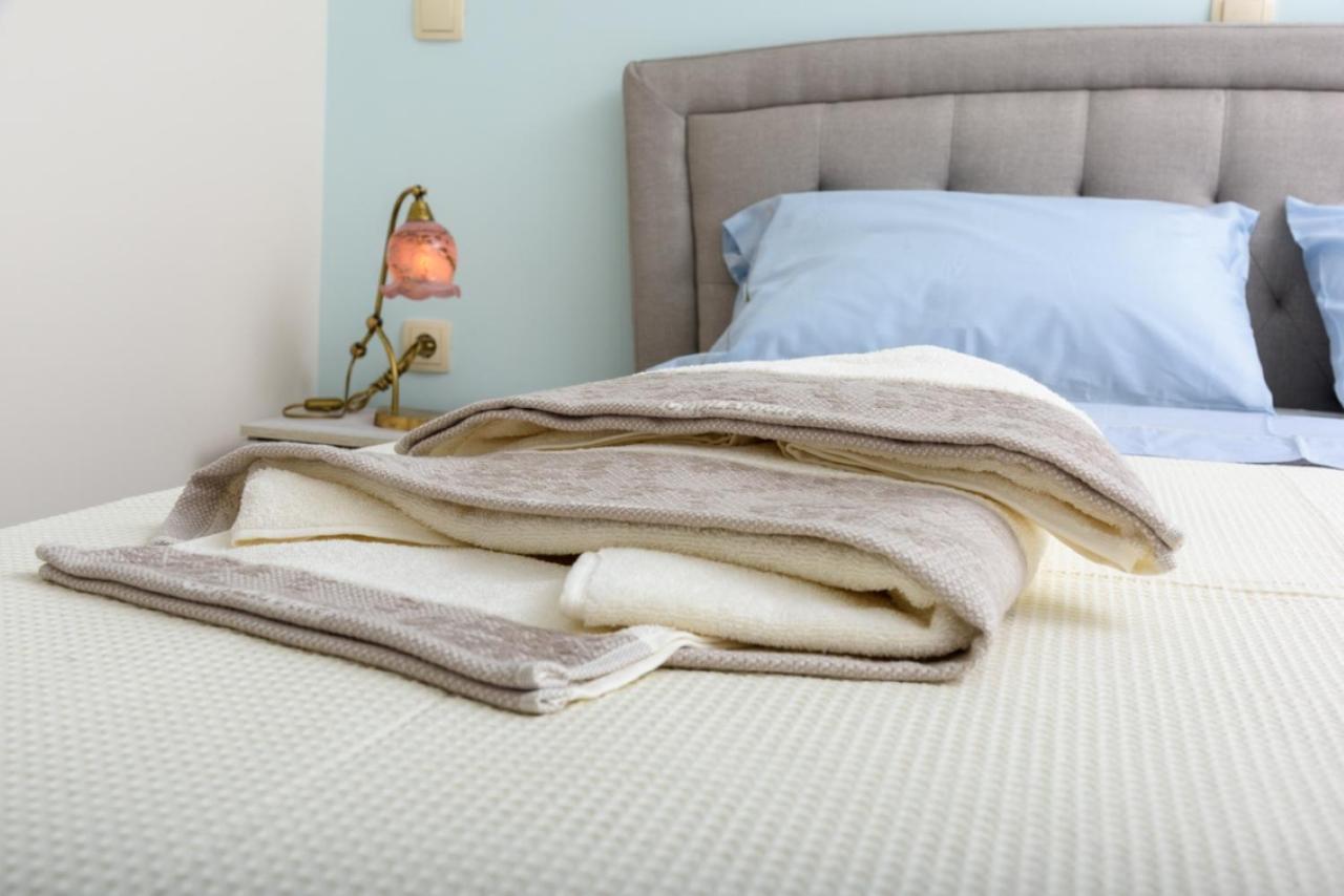 Theasis Athens Bed & Breakfast エクステリア 写真