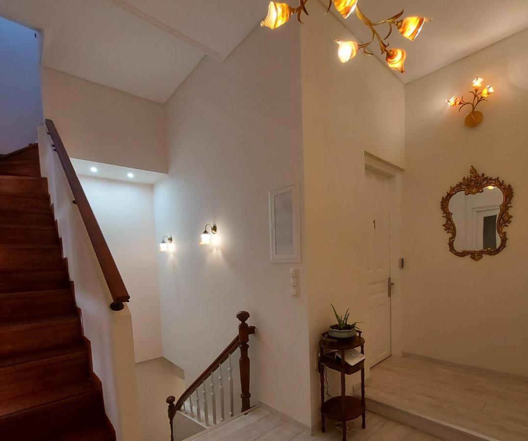 Theasis Athens Bed & Breakfast エクステリア 写真